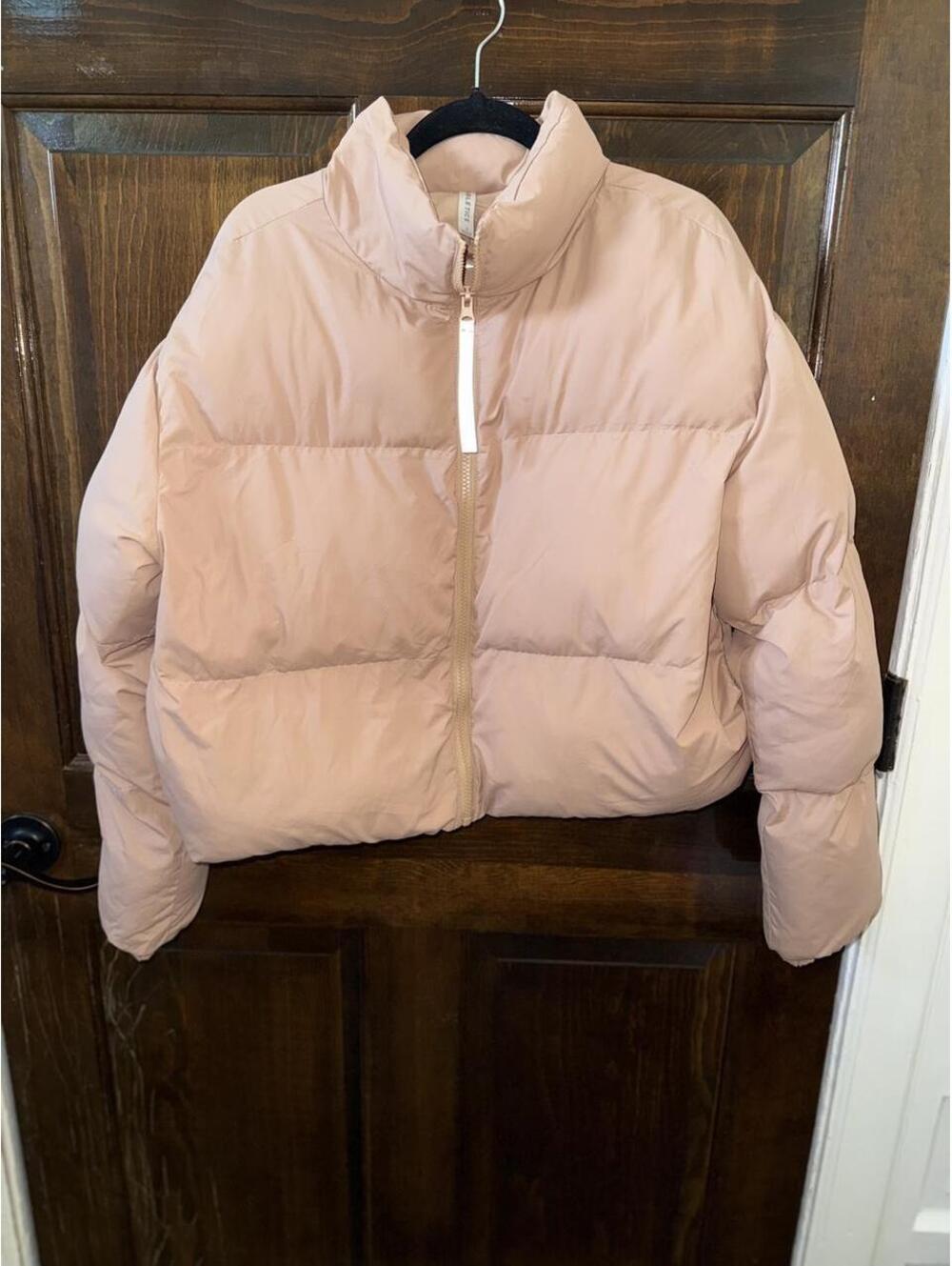 Fabletics Essential Cropped Hooded Puffer - Picture 2 of 5